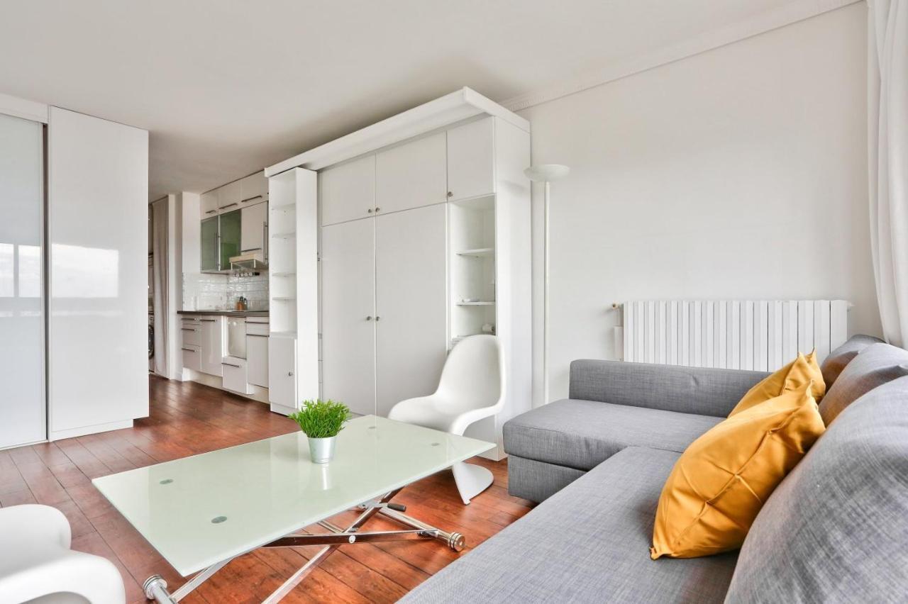 Studio - Appartement Quartier Montmartre Free Netflix Parigi Esterno foto